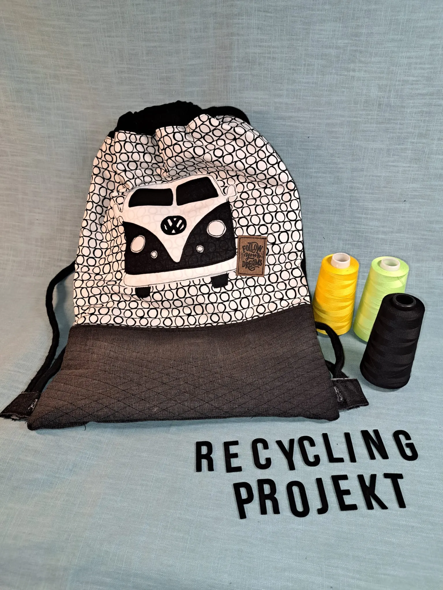 ta.tz creativ, Wohnmobil auf eine Tasche gestickt