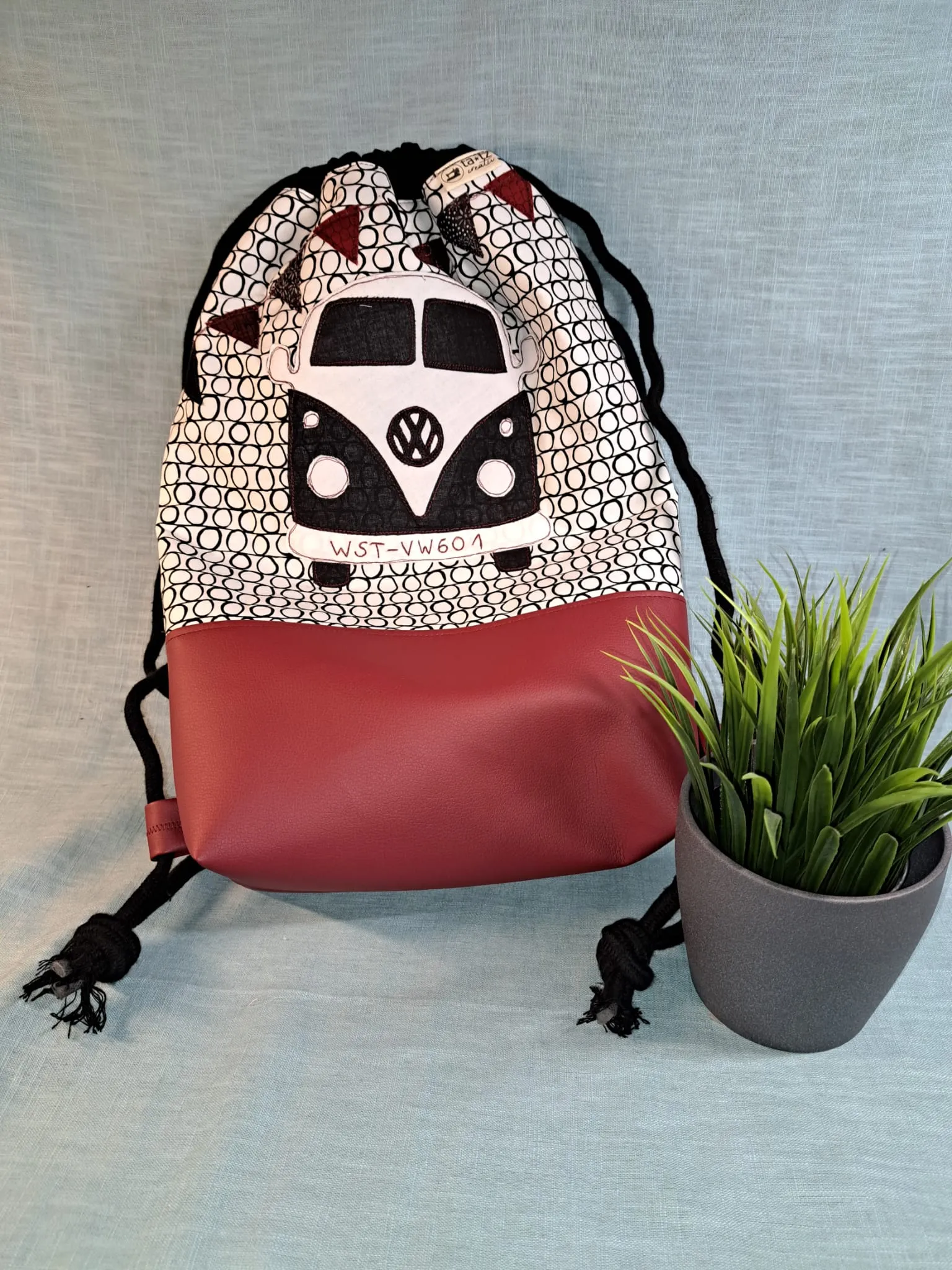 ta.tz creativ, Wohnmobil auf eine Tasche gestickt