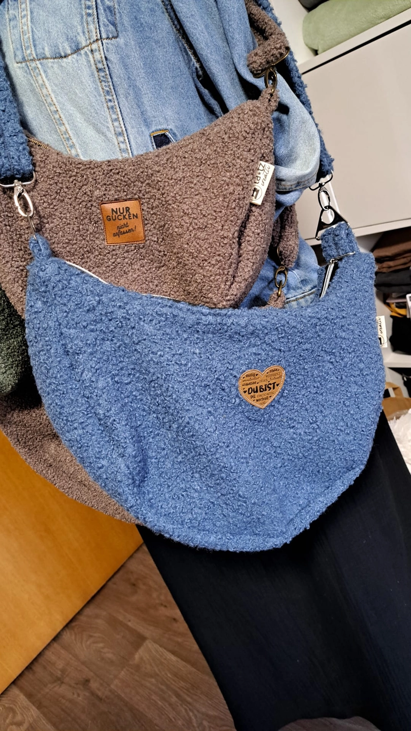 ta.tz creativ, Wohnmobil auf eine Tasche gestickt