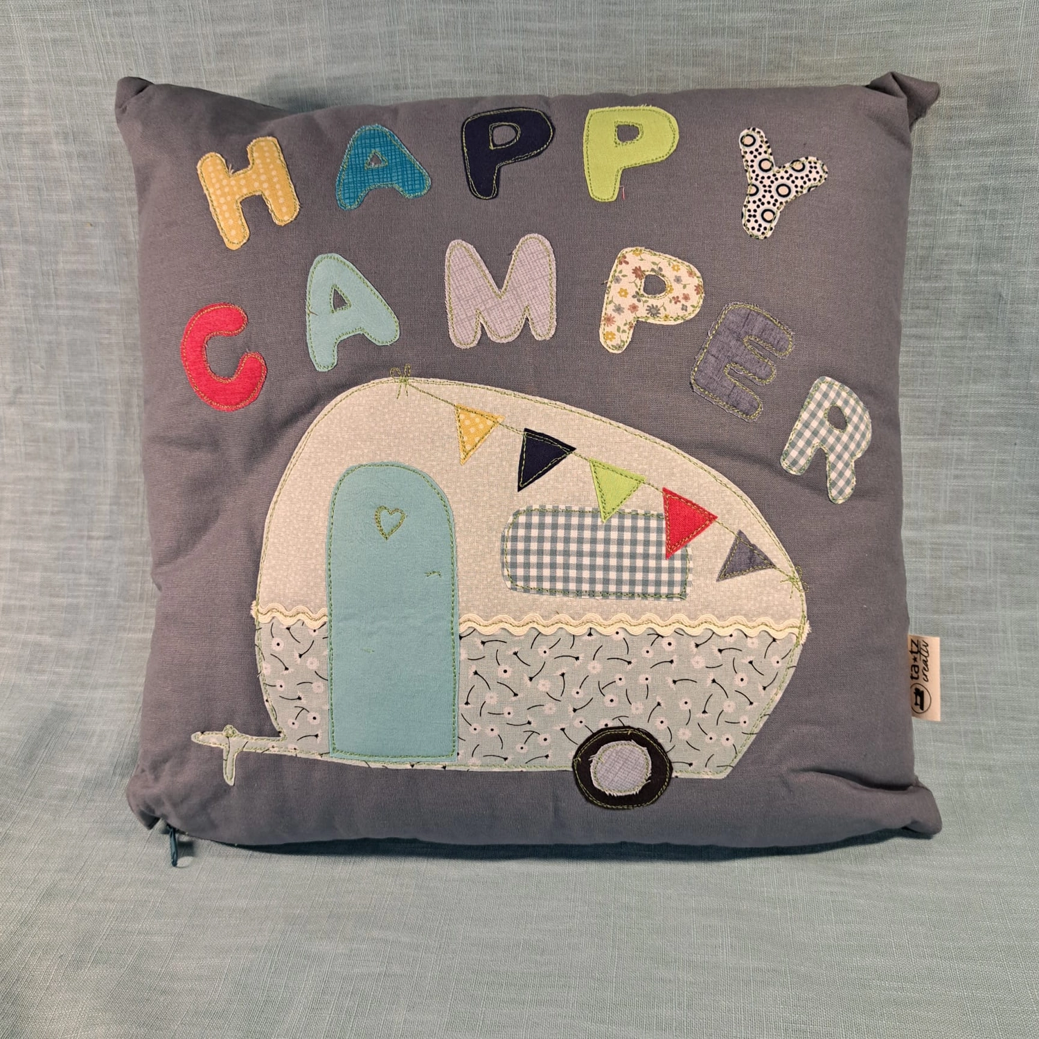 ta.tz creativ, Wohnmobil auf eine Tasche gestickt